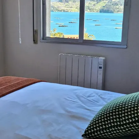 Hébergement de vacances A Casina De Fina - Vistas Al Mar, Jardin, 10 Min Sanxenxo *